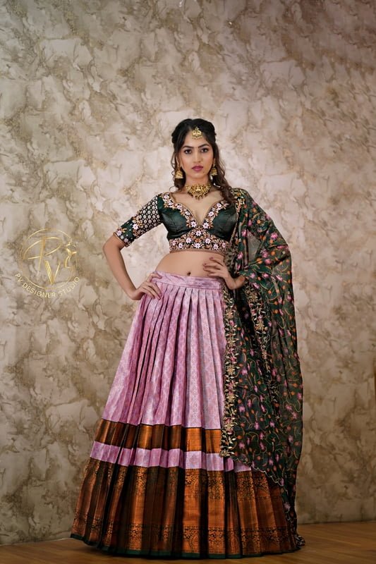 bridal-lehenga-pv-designer-studio